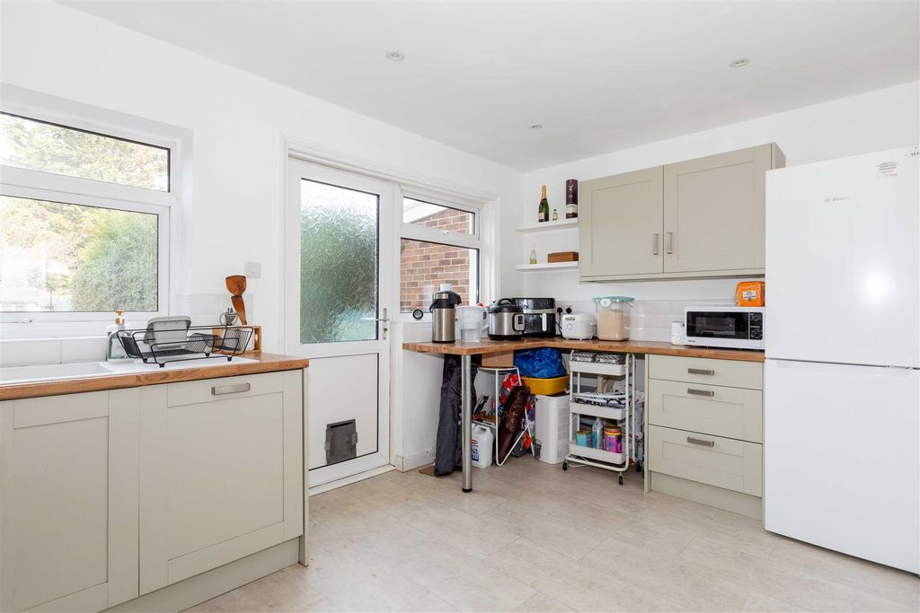 Property photo 3 of 12 Leighrd-12.Jpg