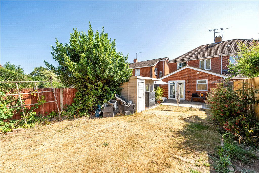 Property photo 2 of 15 Picture No. 20