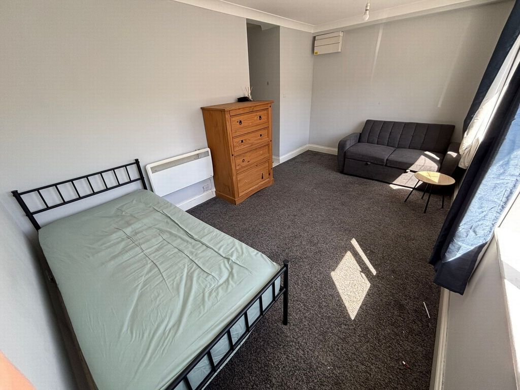 Property photo 2 of 4 Photo 2