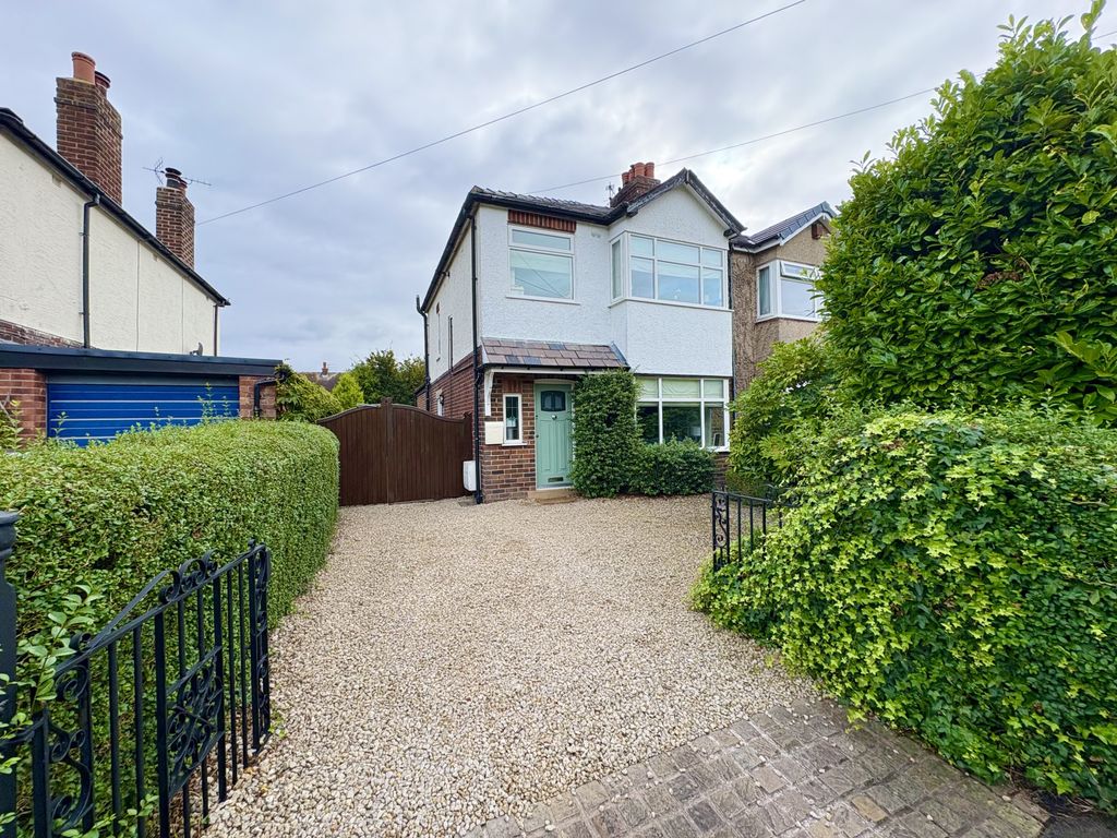 Property photo 1 of 23