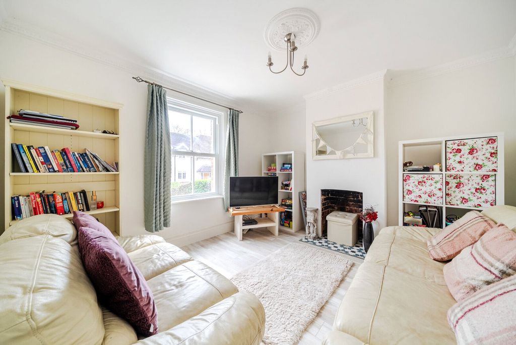 Property photo 2 of 16 Picture No. 50