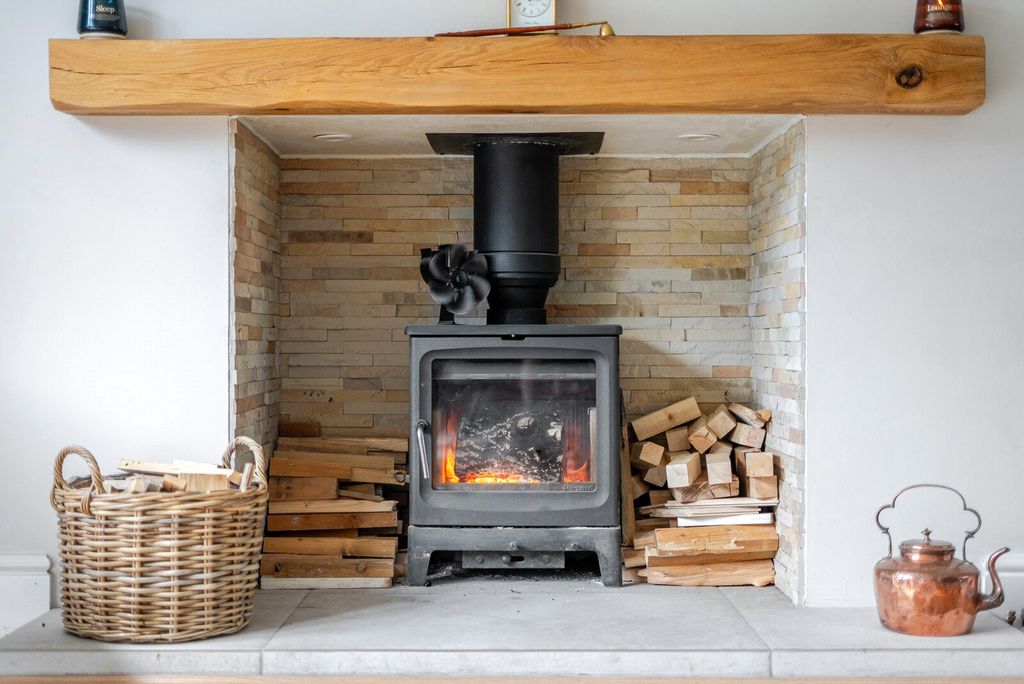 Property photo 3 of 20 Picture No. 12