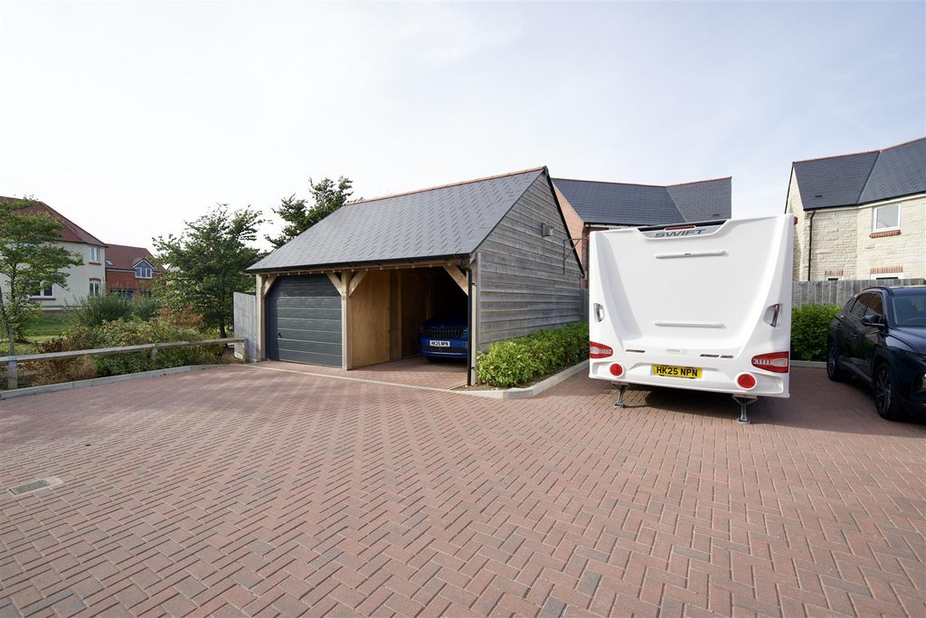 Property photo 2 of 18 Dsc06394.Jpeg