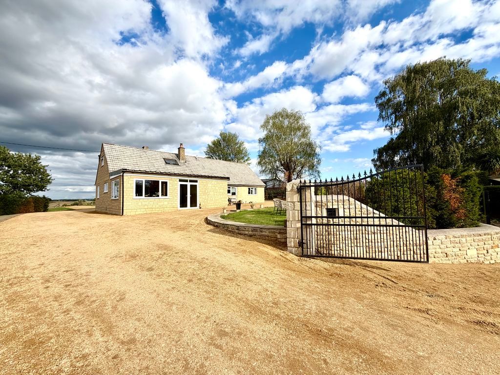 Property photo 1 of 35 Front