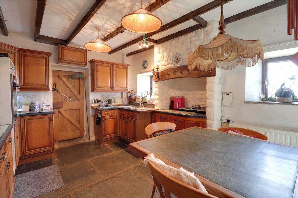 Property photo 2 of 13 Picture No. 02
