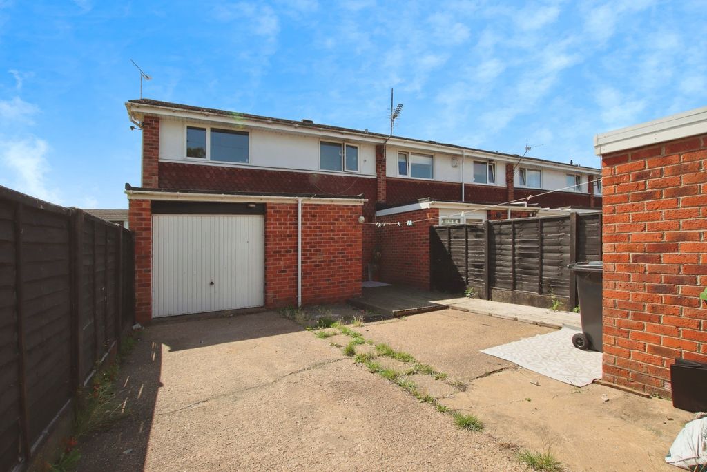 Property photo 1 of 15 4452450