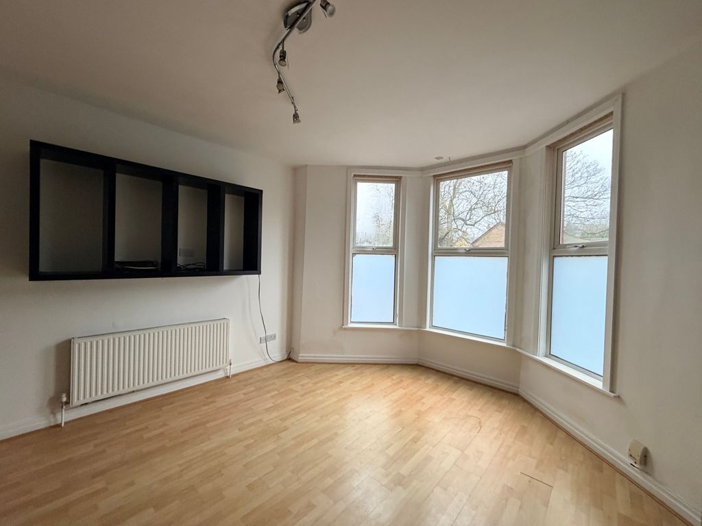 Property photo 3 of 14 Img_0212