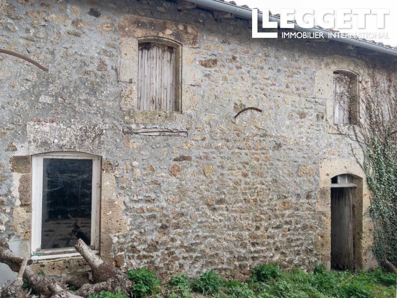 Property photo 2 of 10