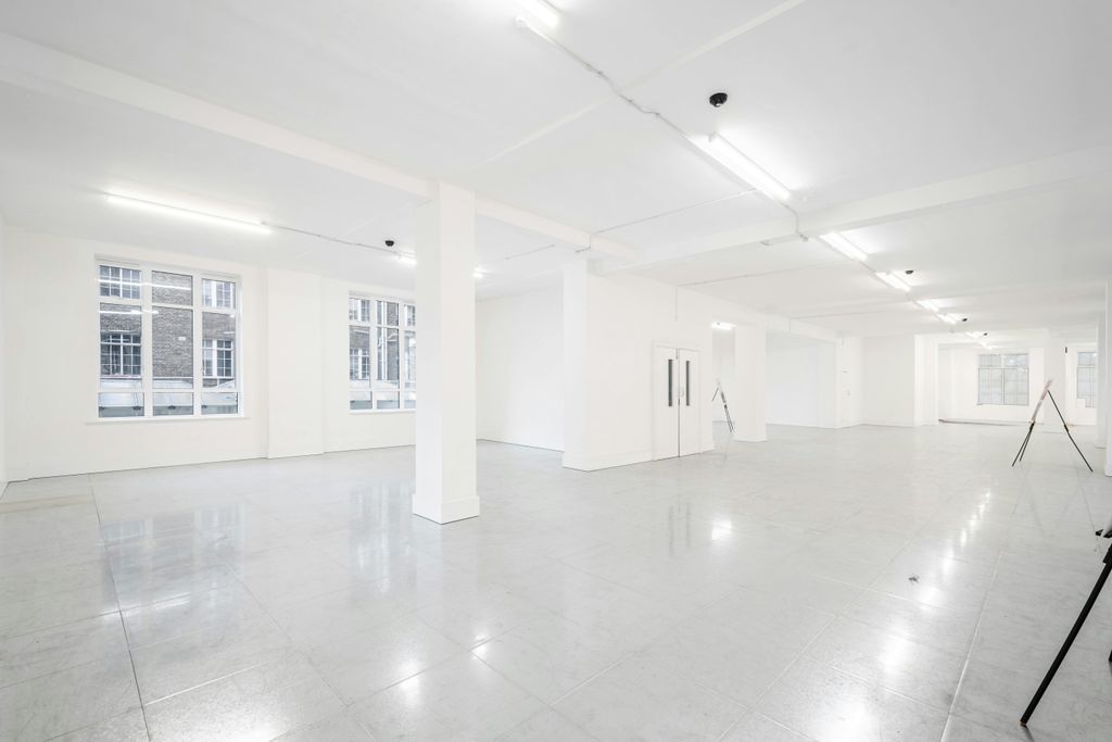 Property photo 1 of 24 Upper Woburn Pl 22  Low Res 1.Jpg
