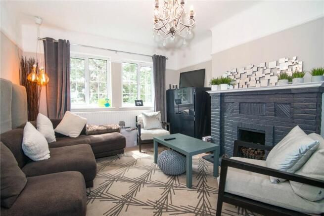 Property photo 2 of 7 Living Room