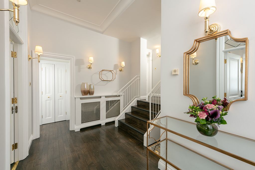 Property photo 3 of 4