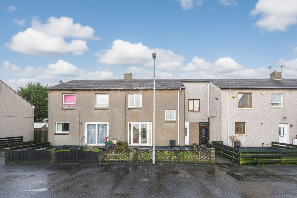 Property photo 1 of 18 Front External