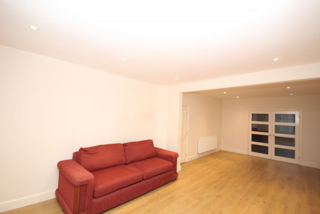 Property photo 2 of 15 Gallery