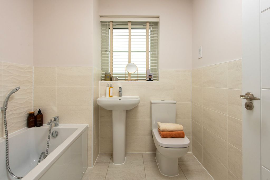 Property photo 3 of 6 039 Vistry_Countryside_Newsamrise_Kittiwake_Internal_Web