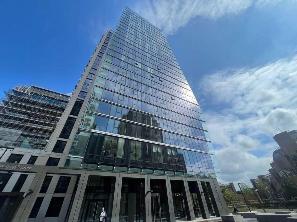 Property photo 2 of 8