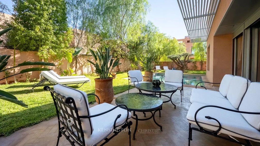 Property photo 3 of 30