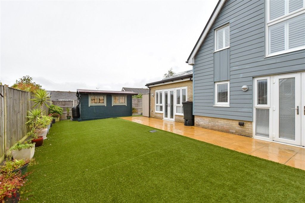 Property photo 2 of 19 Rear Garden