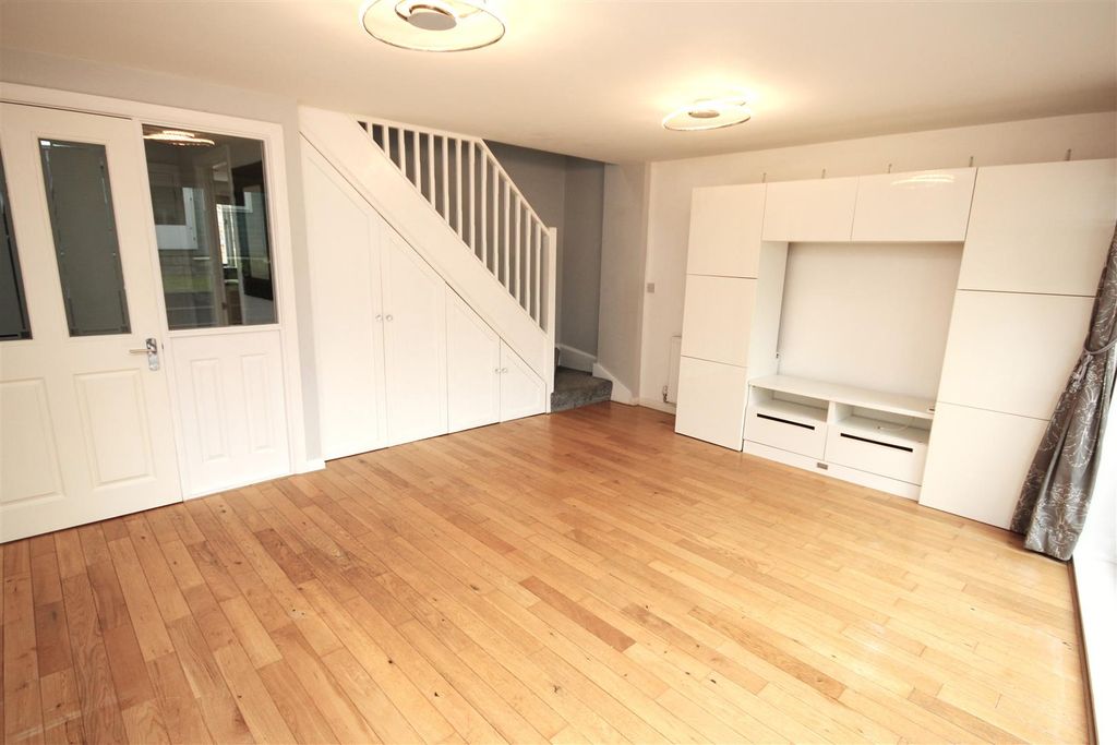 Property photo 2 of 15 Img_4774.Jpg
