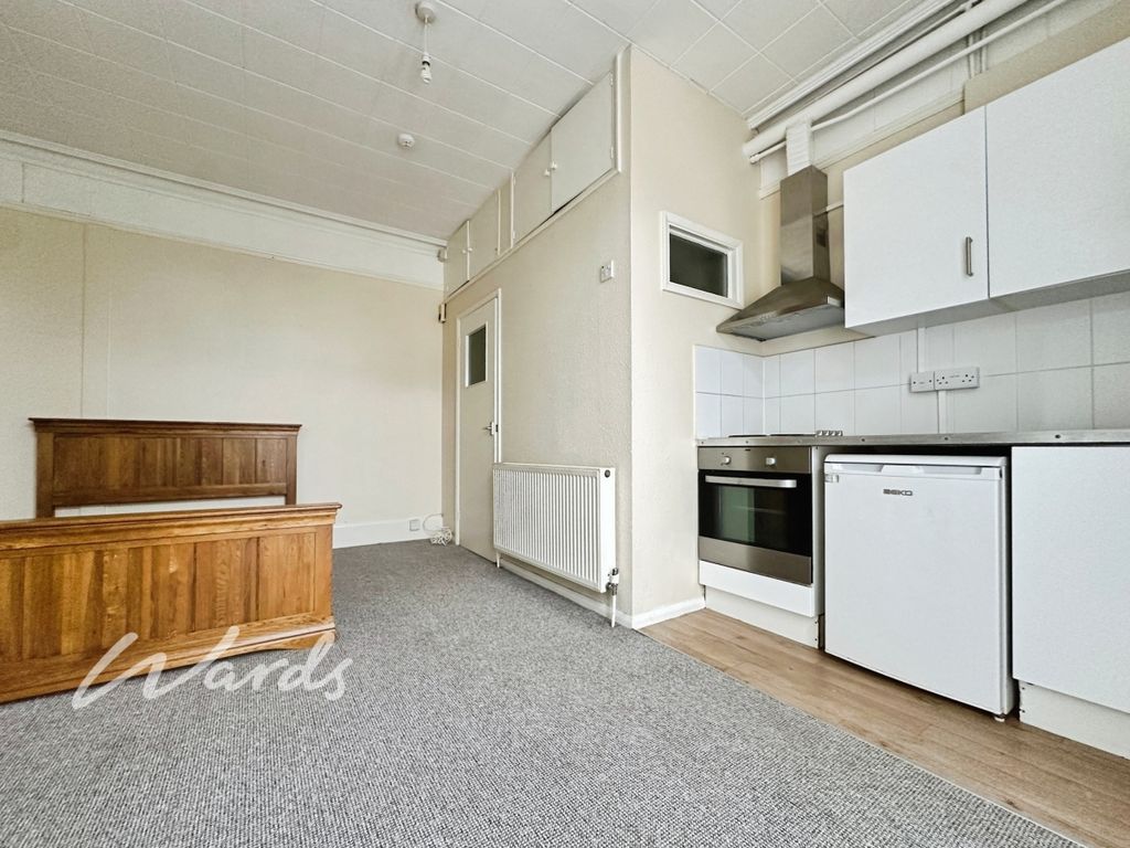Property photo 2 of 17 A410Bf4A-Img_6677