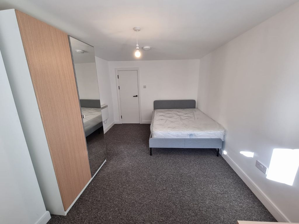 Property photo 1 of 7 Anson Road