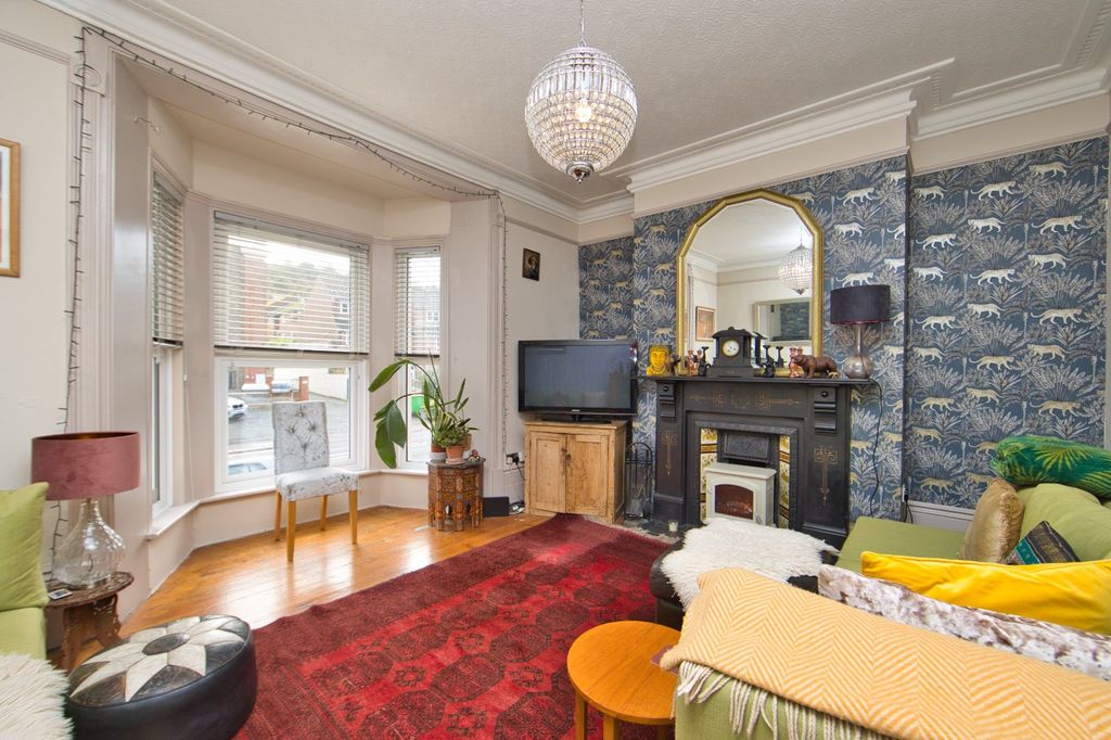 Property photo 2 of 16 Picture 2