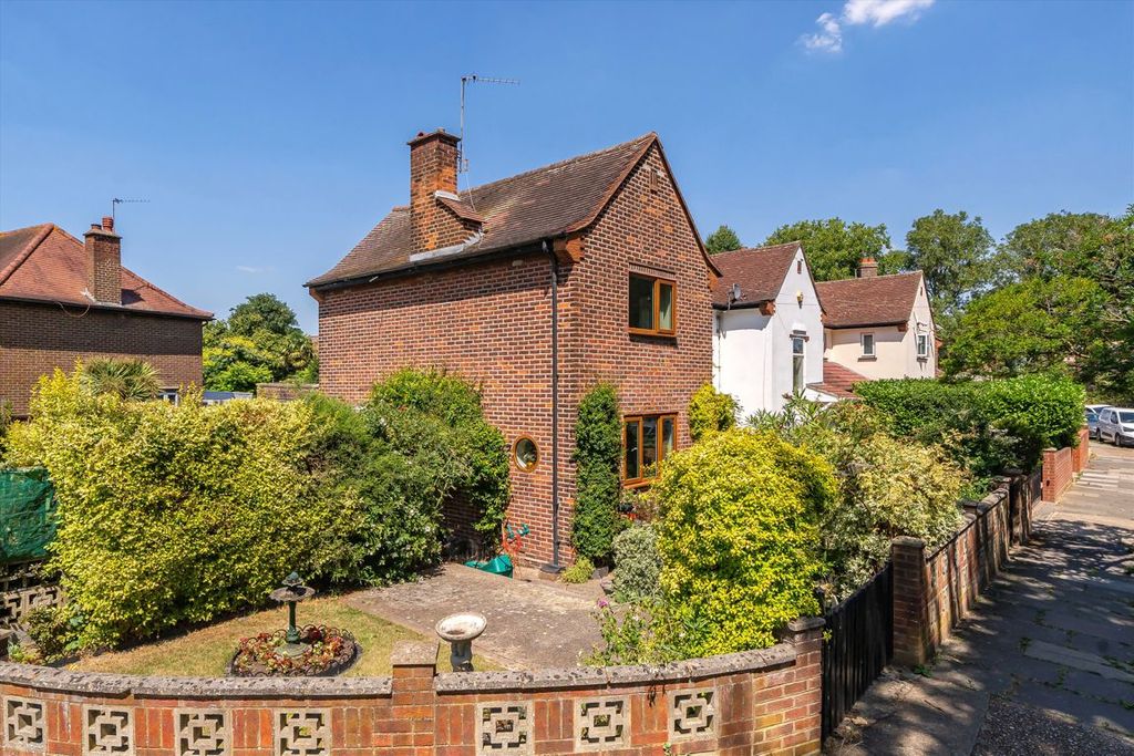 Property photo 1 of 7
