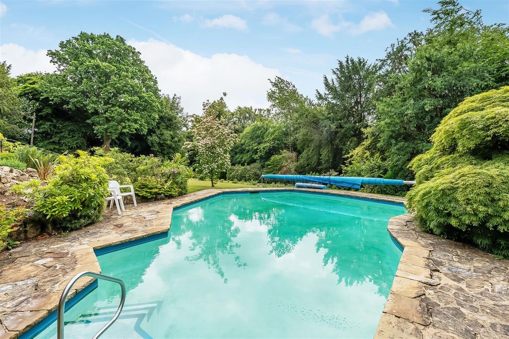 Additional image 22 of 3 bed flat for saleStack House, West Hill, Oxted RH8