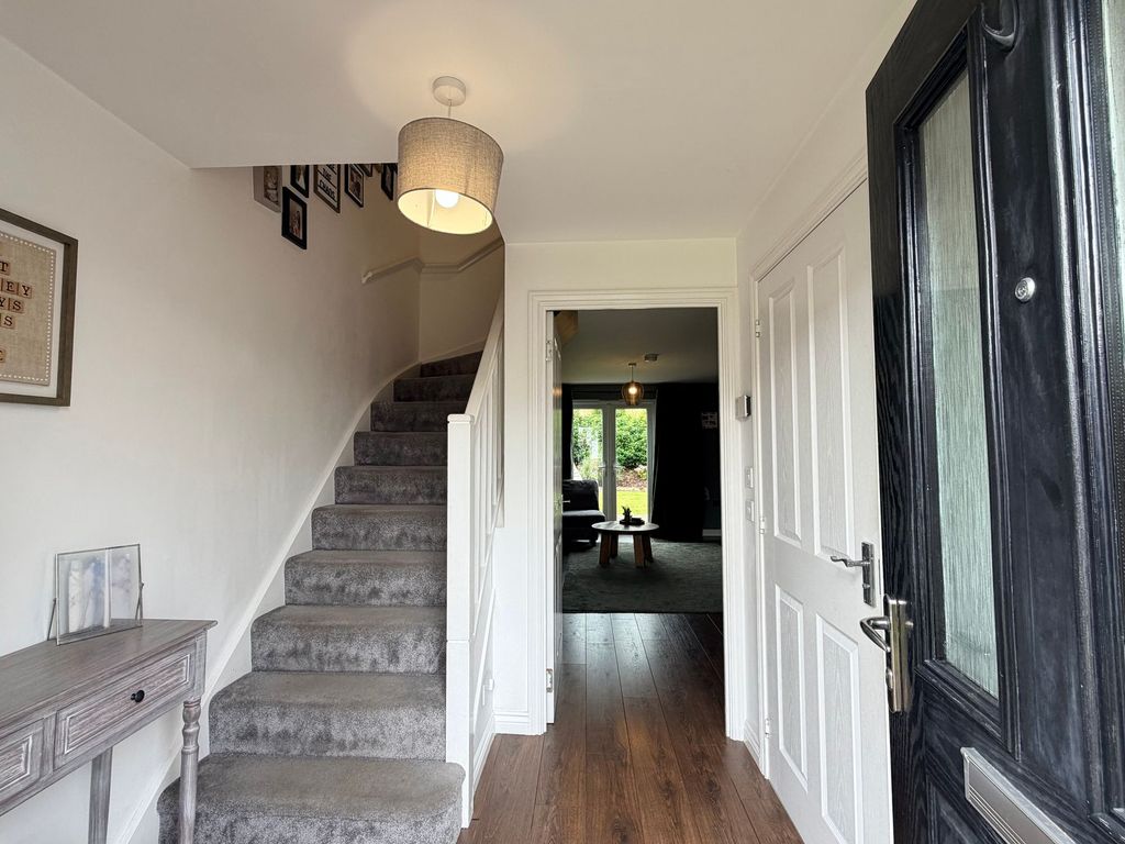 Property photo 2 of 26 Entrance Hallway