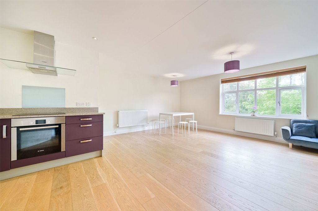 Property photo 1 of 11 Picture No. 20