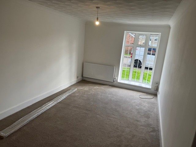 Property photo 2 of 8 Living Room