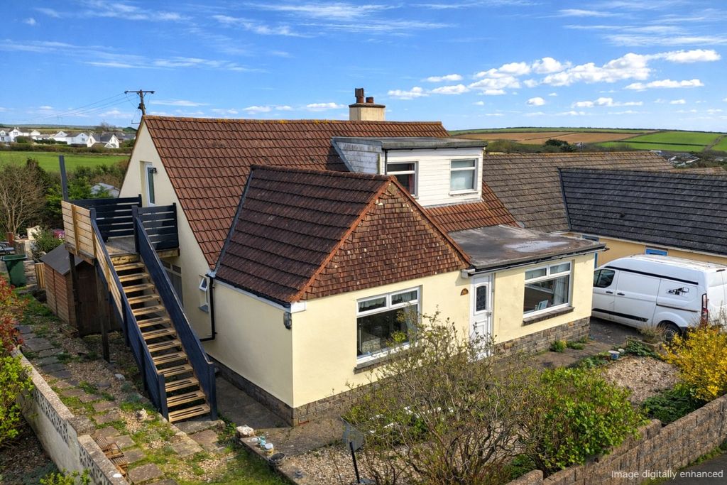 Property photo 2 of 24 2 - Picture No. 24