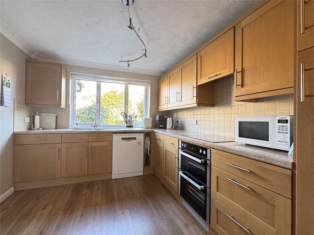 Property photo 2 of 15 Picture No. 03