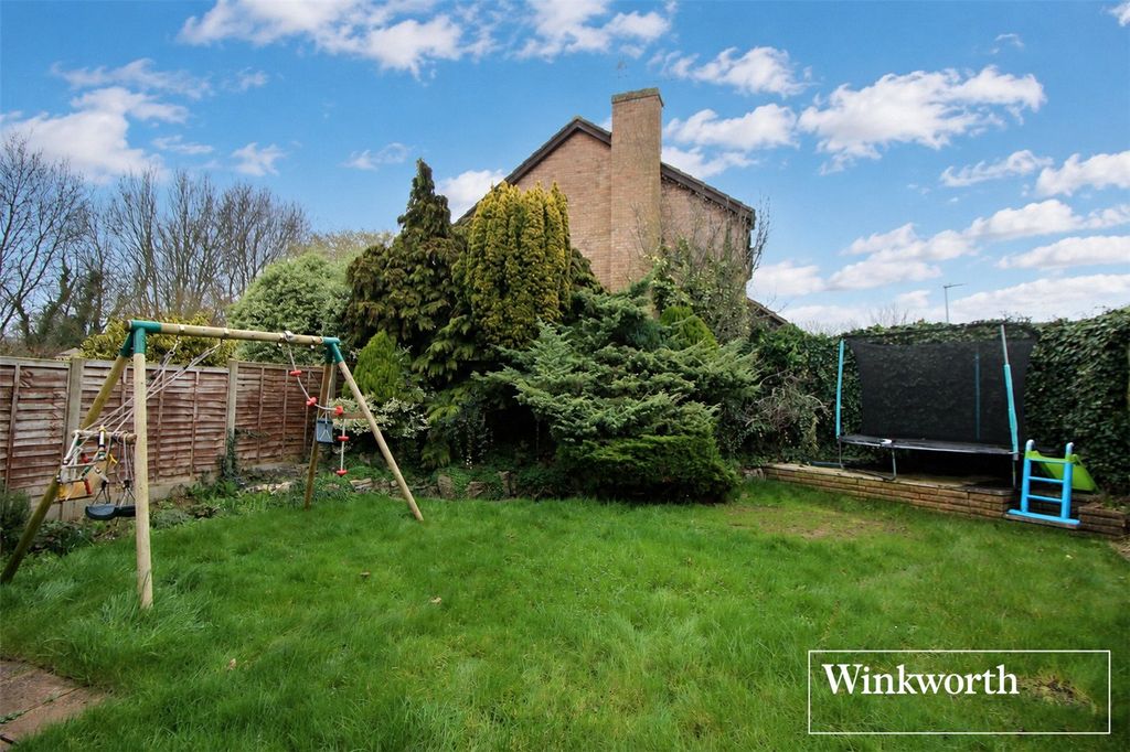 Property photo 2 of 18 Picture No. 35