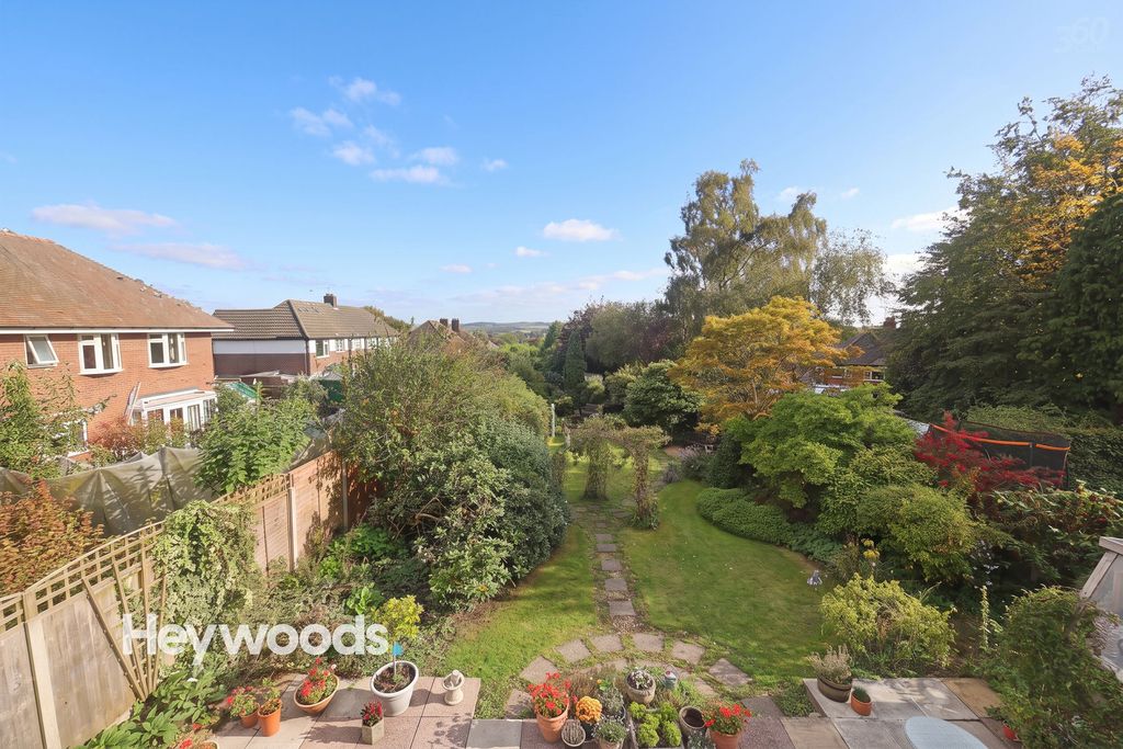 Property photo 2 of 49
