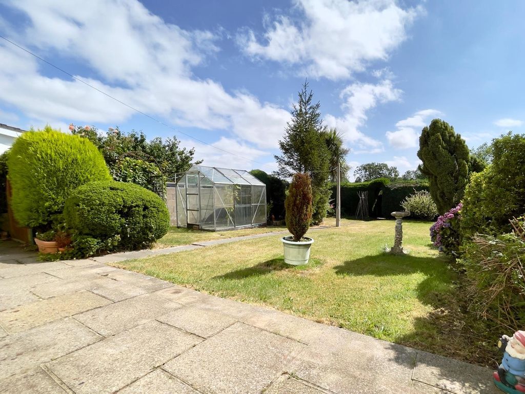 Property photo 3 of 31 Rear Garden