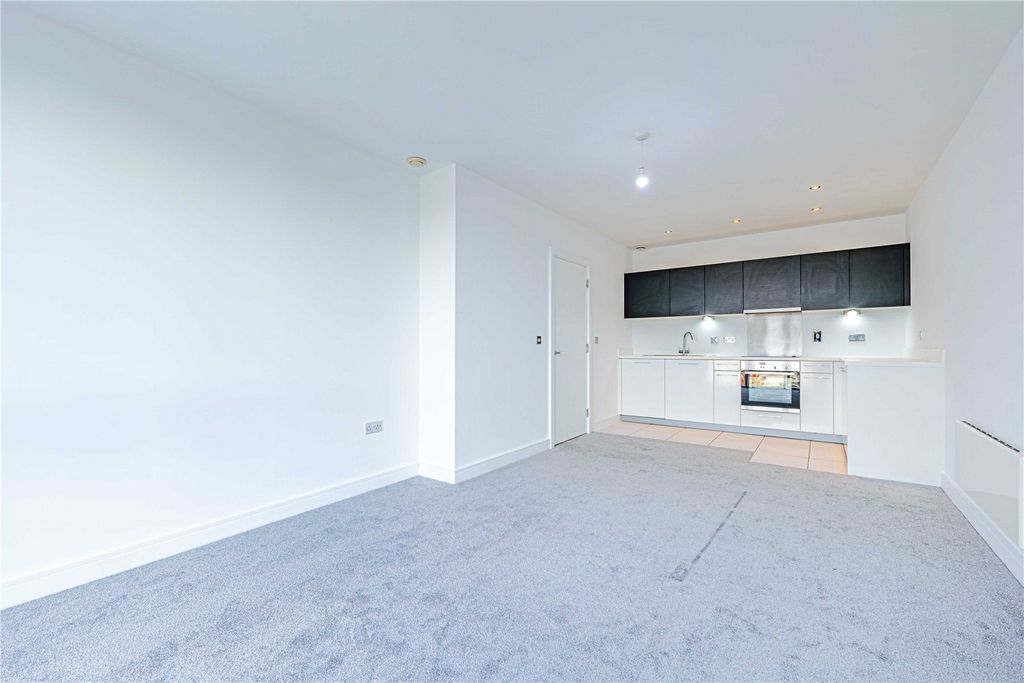 Property photo 3 of 8 Picture No. 08