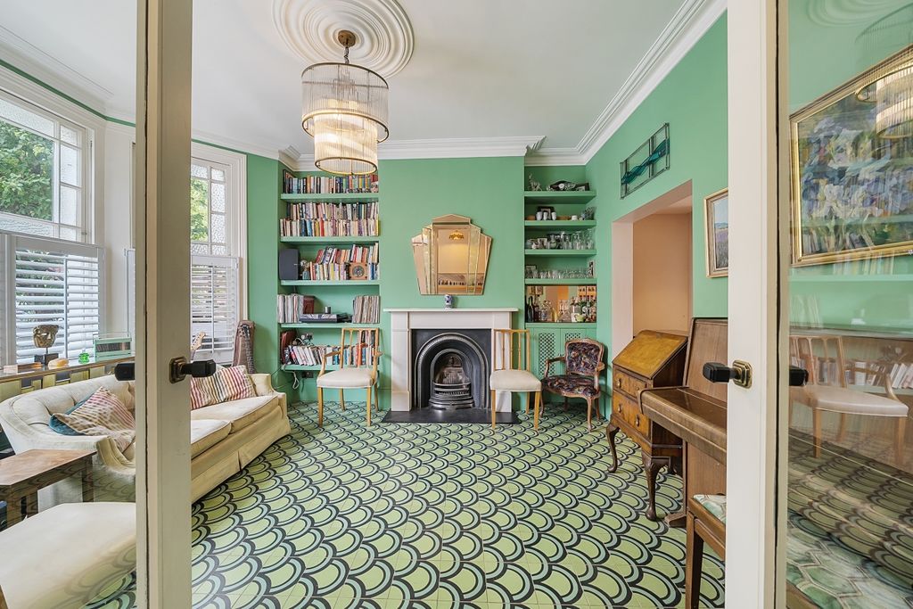 Property photo 1 of 18 1342879-14-68A5B1...