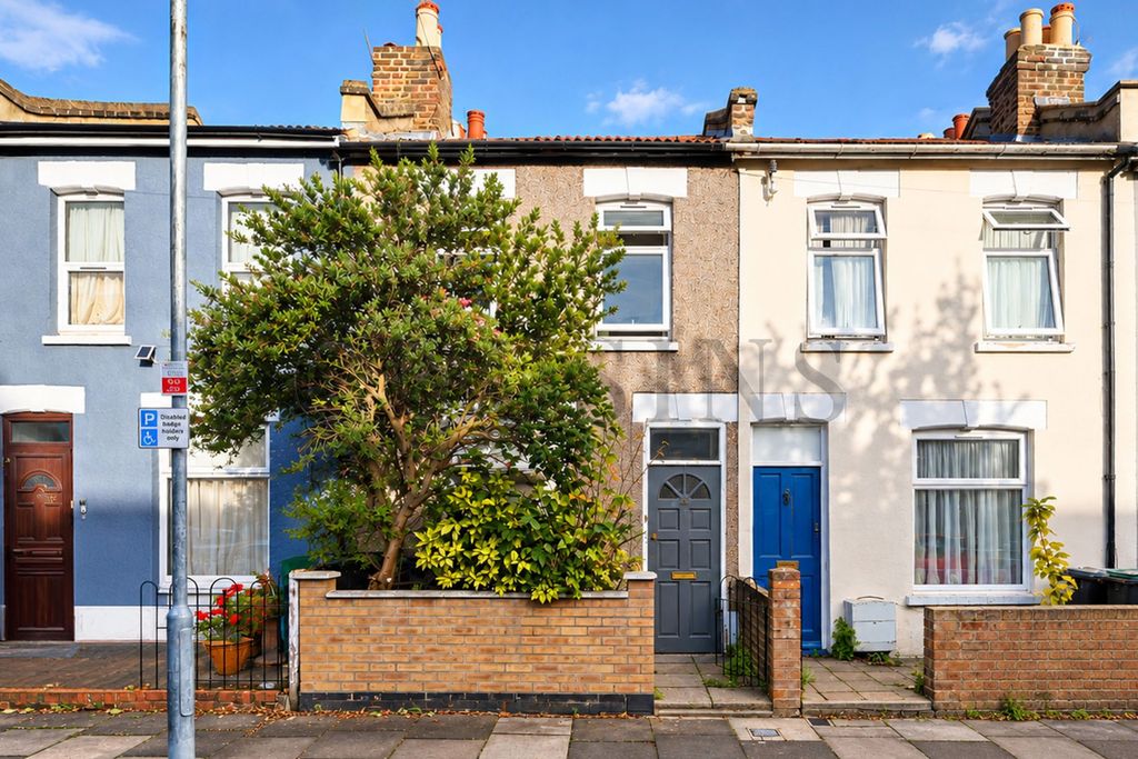 Property photo 1 of 13