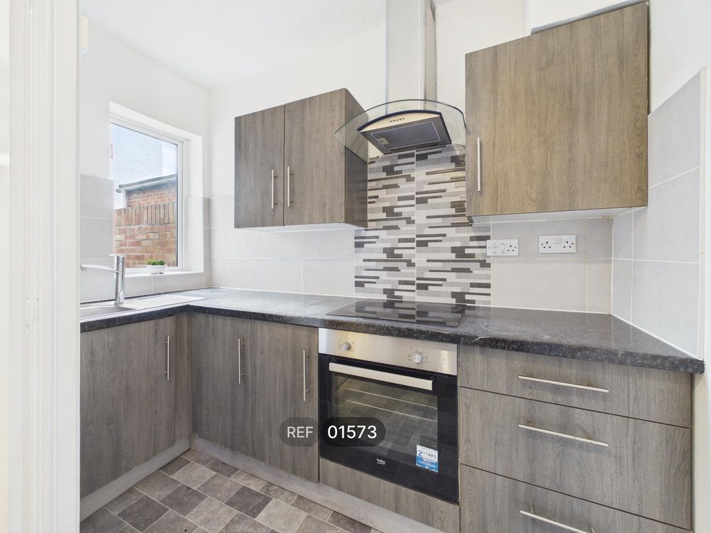 Property photo 1 of 23 Kitchen