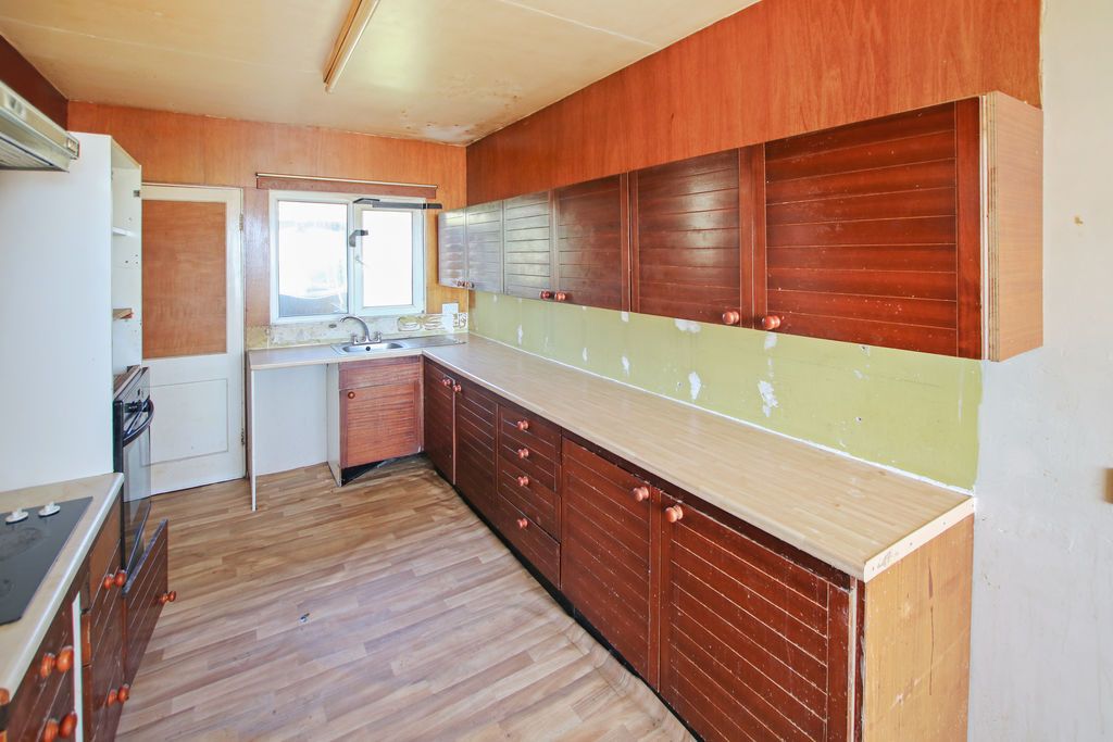 Property photo 3 of 25 Photo 13