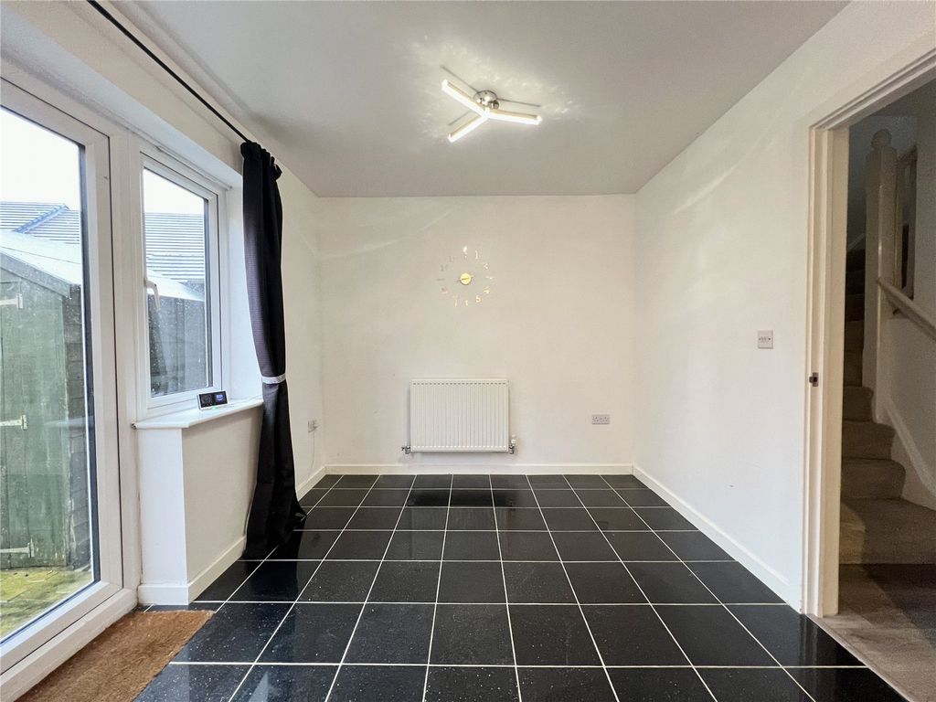 Property photo 3 of 26 Picture No. 14