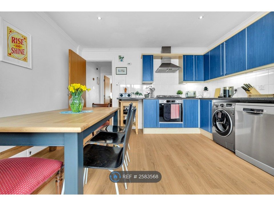 Property photo 1 of 27 Kitchen