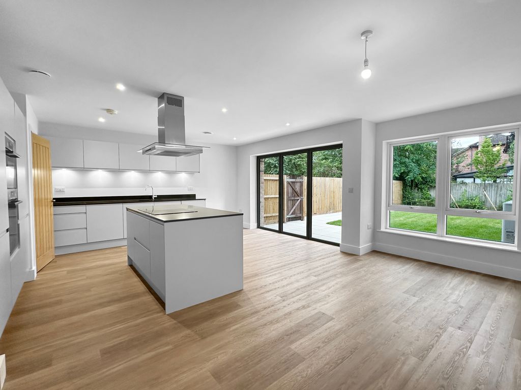 Property photo 2 of 24 61806F0999c0E9Ca45561c1c52162735Ca123c37