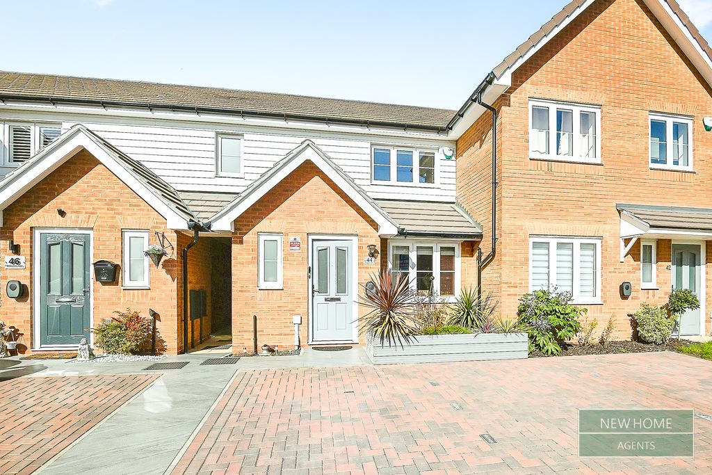 Property photo 1 of 17 Photo 12