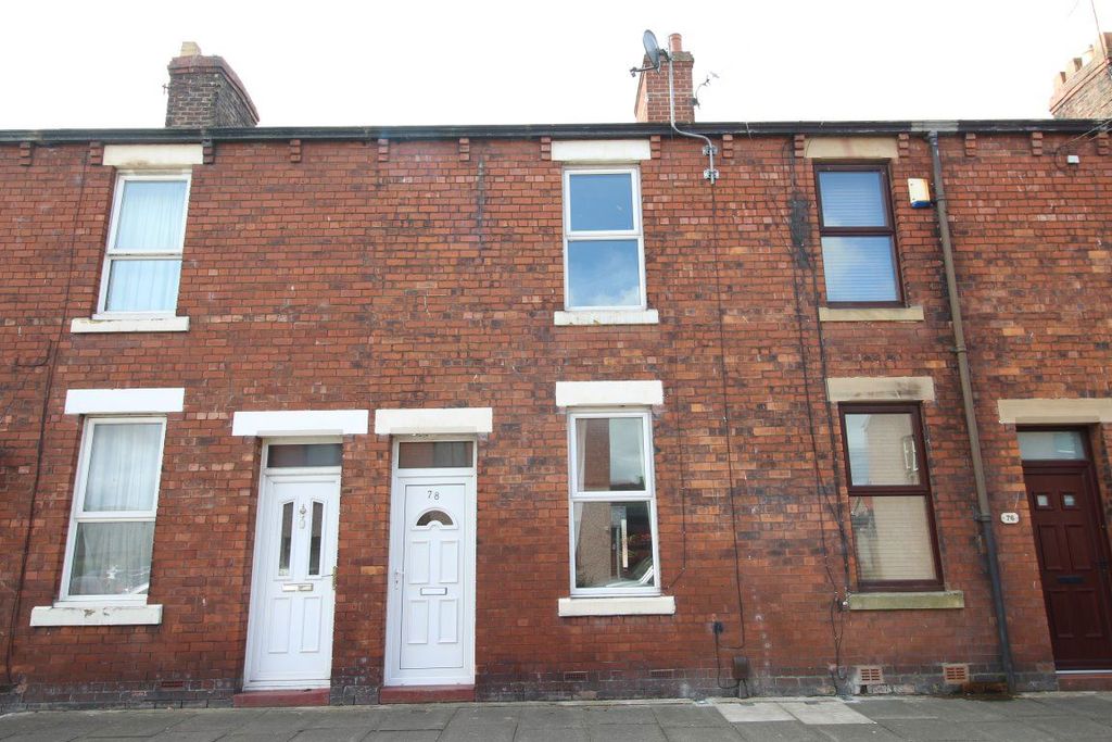 Property photo 1 of 7