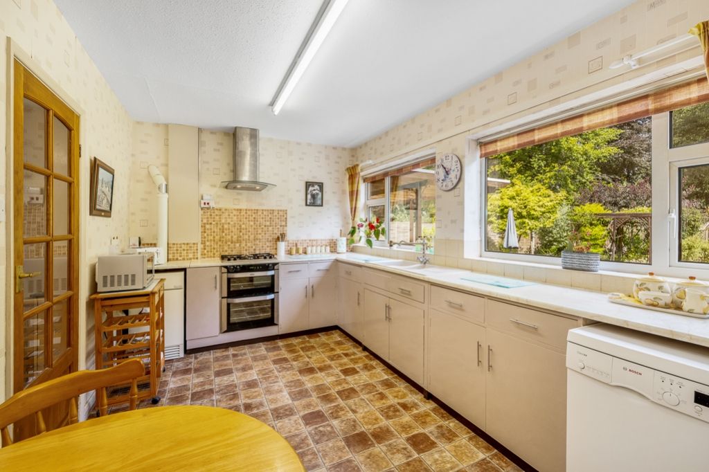 Property photo 3 of 28 11 Balmoral Avenue (Spalding)-21