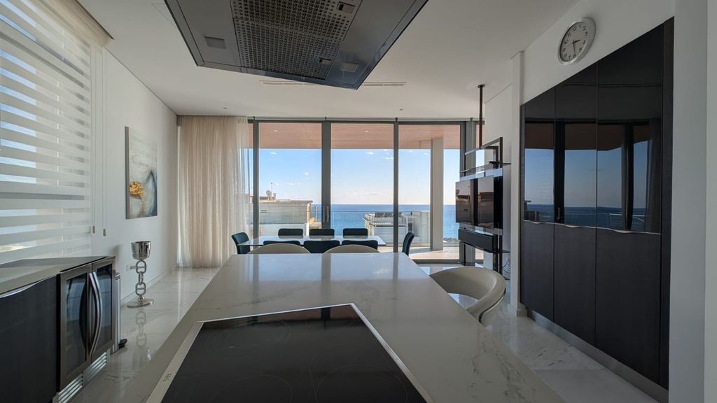 Property photo 3 of 36