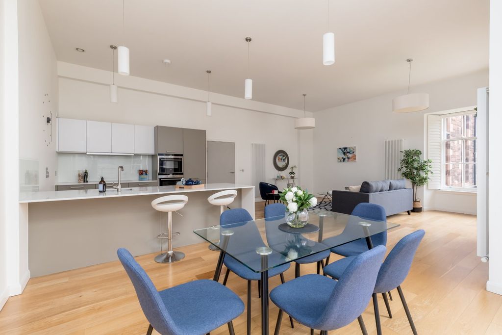 Property photo 2 of 25 Picture 2