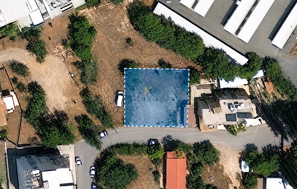 Property photo 1 of 3