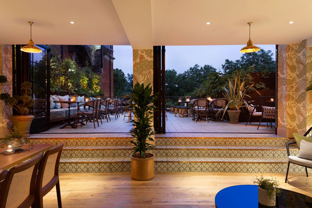 Property photo 3 of 19